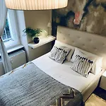 Boutique Lekkerurlaub Хостел *